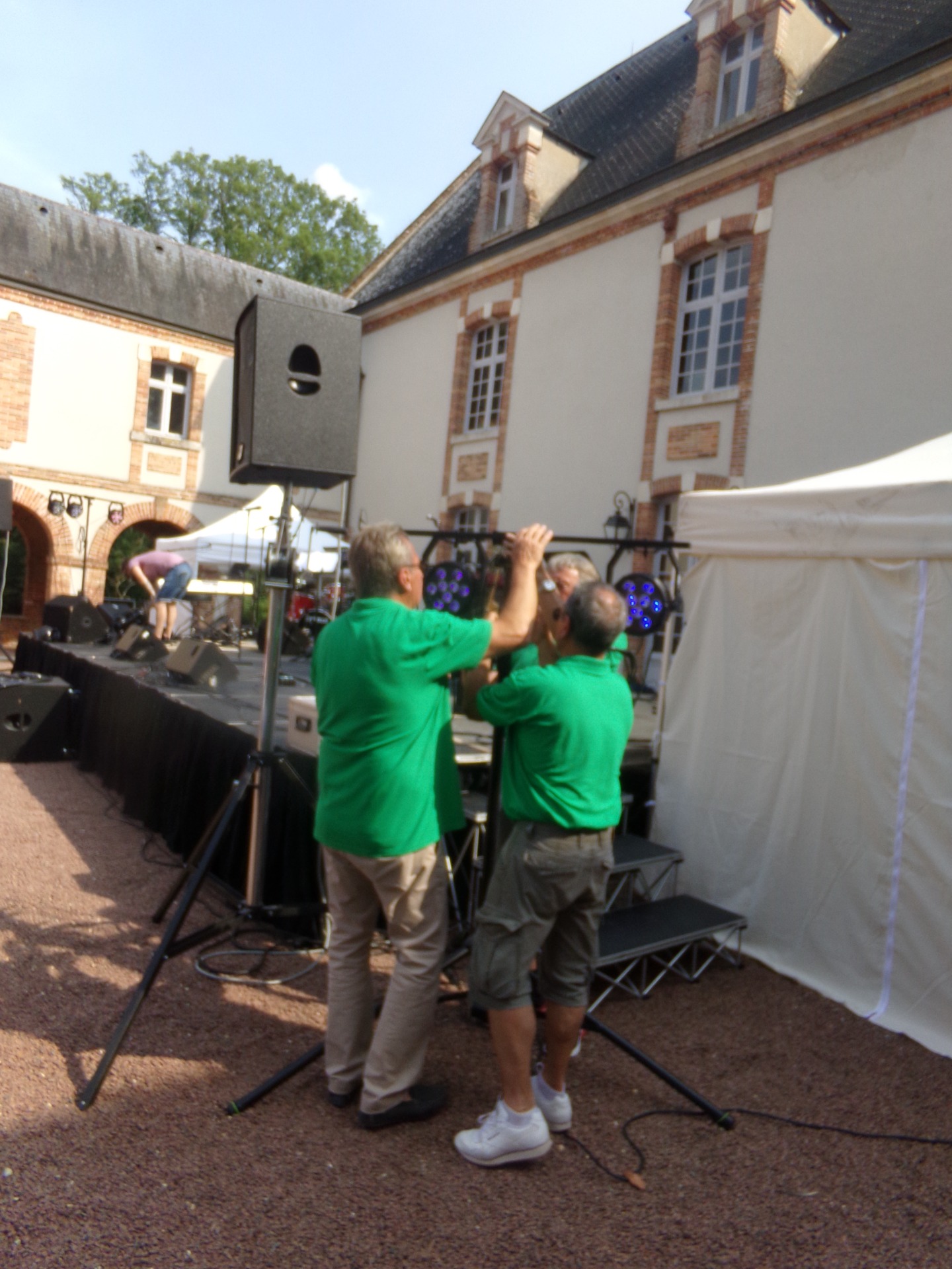 Installation des projecteurs